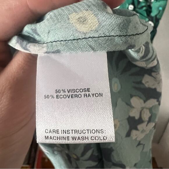 The Kit. Cobie Midi Shirtdress in Green Primrose - Picture 10 of 11